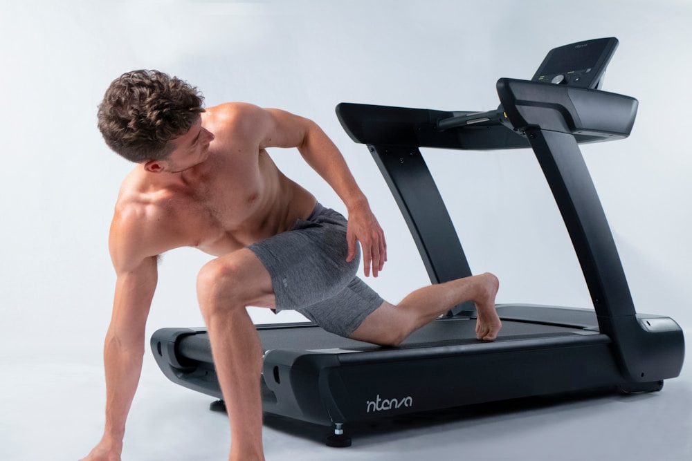 Fitnessapparatuur inelkaar zetten